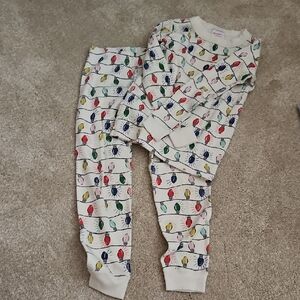 Hanna Andersson Christmas Light Pajamas, Size 5